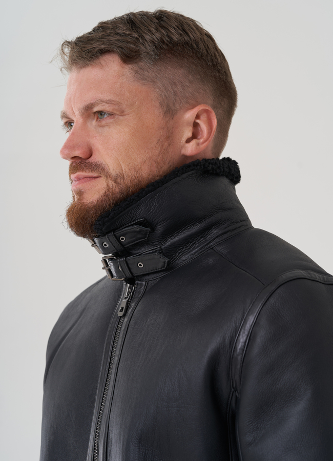 Мужская дубленка черного цвета  модель № 81633 универмаг малина