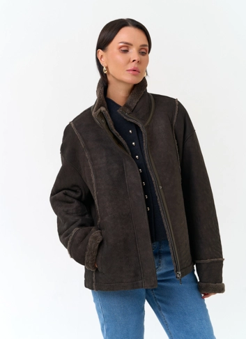 Натуральная дубленка с воротником стойкой фото