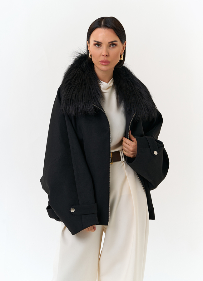 Женское укороченное пальто с отделкой из меха лисы модель № 32859 меха малина