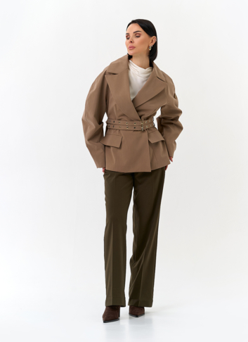 Женская куртка с объемными рукавами