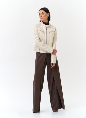 Белая куртка из натуральной кожи