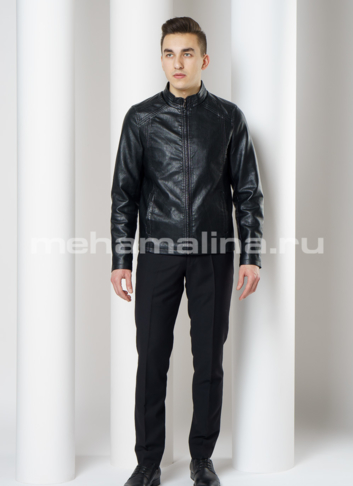 Куртка из эко кожи на молнии