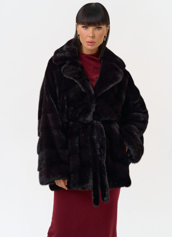 Шуба из меха норки с английским воротником