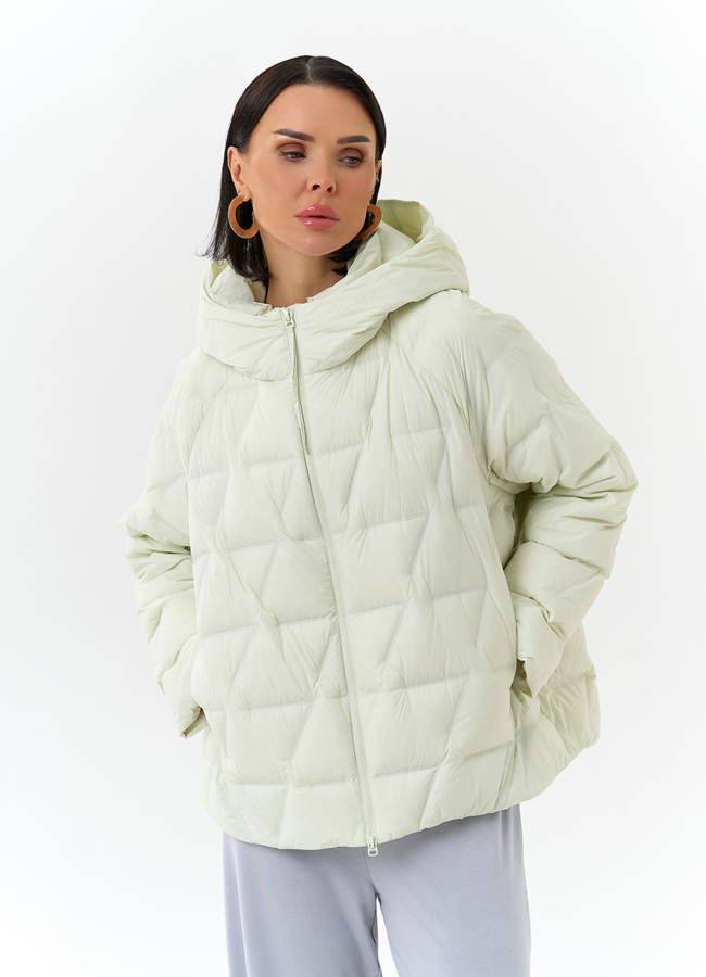 Женская куртка с капюшоном  модель № 32663 универмаг малина