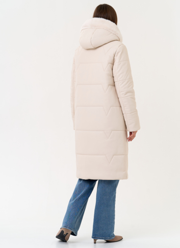 Женское пальто из эко кожи с капюшоном