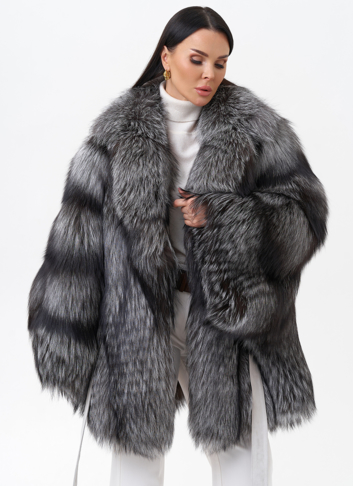 Шуба из чернобурой лисы