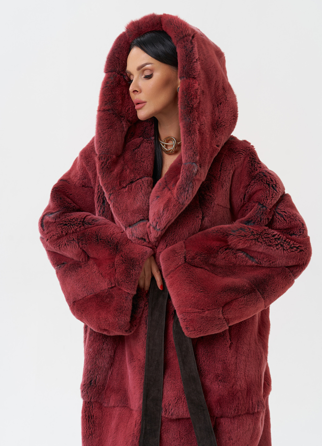 Шуба из меха кролика с капюшоном модель № 28897 универмаг малина