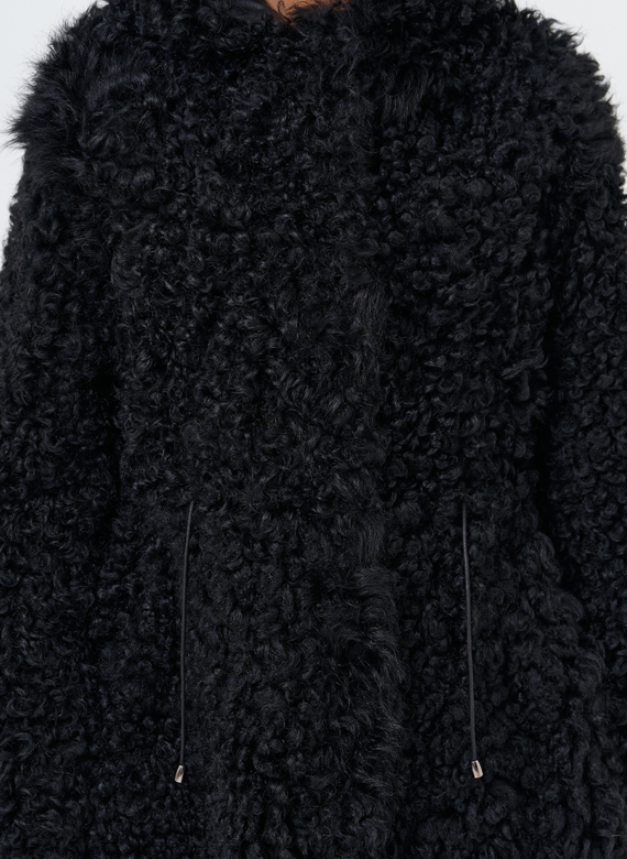 Женская двухсторонняя дубленка с капюшоном