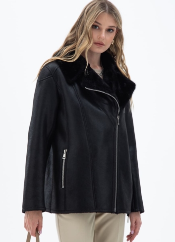 Женская дубленка из эко кожи с отделкой из эко меха Женская дубленка из эко кожи с отделкой из эко меха